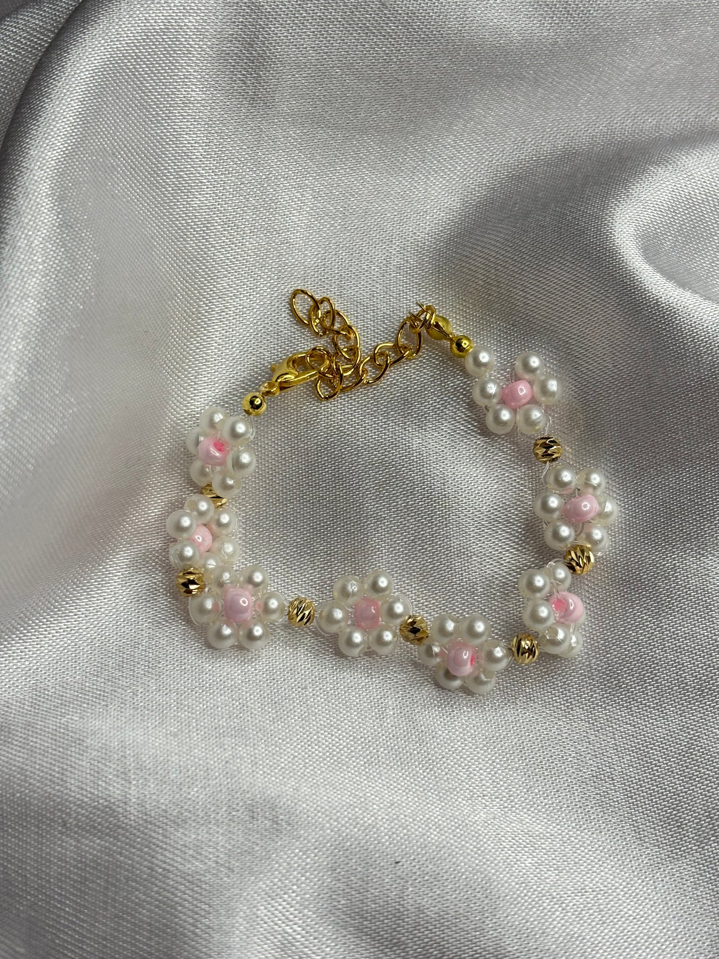 Flower bracelet